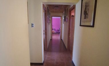 Hermosa parcela con casa sólida  impecable de 150m2 , sector El Esfuerzo Melipilla