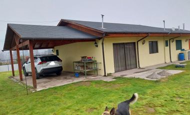 Hermosa parcela con casa sólida  impecable de 150m2 , sector El Esfuerzo Melipilla