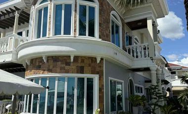 Beachfront Villa at Fonte di Versailles Minglanilla