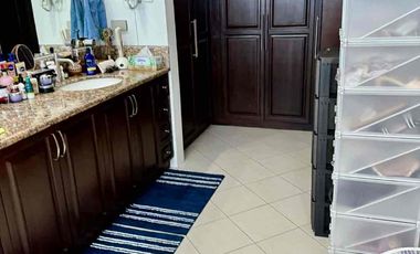 Beachfront Villa at Fonte di Versailles Minglanilla