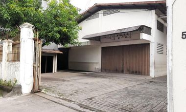 Bangunan Gudang & Kantor Lokasi Strategis di Rejowinangun Yogyakarta