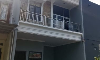 Rumah 2 Lantai 84m² Puri Mutiara Cipayung Siap Huni