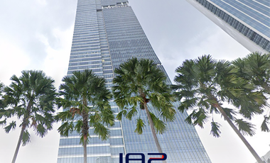 Office Space for Rent at Gama Tower 210m2 Bare Strategic Area Near MRT