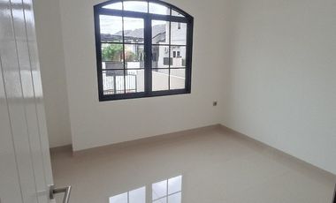 Siapa bilang rumah baru impian cuma ada di film?