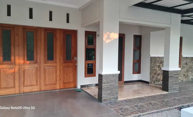 Disewakan Rumah PSJ Puri Surya Jaya (Bersih terawat)