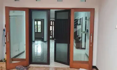 Disewakan Rumah PSJ Puri Surya Jaya (Bersih terawat)