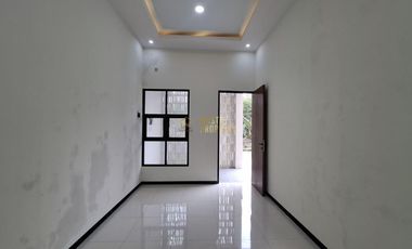 DIJUAL RUMAH 600 JUTAAN SHM SIAP HUNI DI WEDOMARTANI NGEMPLAK SLEMAN DEKAT KE KAMPUS UPN JOGJA