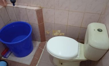 DIJUAL RUMAH SIAP HUNI 800 JUTAAN SHM DEKAT KE SMA DE BRITTO JOGJA DI CATURTUNGGAL DEPOK