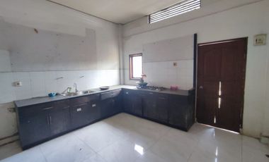 Dijual Rumah Lantai 2 okasi : Jl Suli , Desa Dangin Puri Kangin, Kecamatan Denpasar Utara, Kota Denpasar