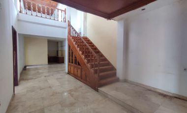 Dijual Rumah Lantai 2 okasi : Jl Suli , Desa Dangin Puri Kangin, Kecamatan Denpasar Utara, Kota Denpasar