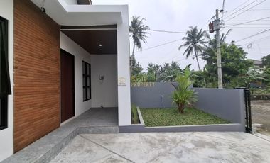 DIJUAL RUMAH SIAP HUNI 700 JUTAAN SHM DI SUKOHARJO NGAGLIK DEKAT KAMPUS UII JOGJA