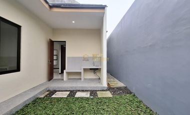 DIJUAL RUMAH SIAP HUNI 700 JUTAAN SHM DI SUKOHARJO NGAGLIK DEKAT KAMPUS UII JOGJA