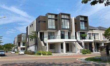 Rumah Golf Island PIK, Uk 5x15 (3 Lantai) Termurah