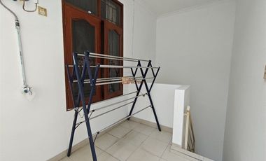 Dekat Pusat Kuliner Teluk Gong & Daan Mogot, Disewakan Rumah 2 Lantai Siap Huni Taman Permata Indah Jakarta Utara