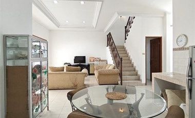 Dekat Pusat Kuliner Teluk Gong & Daan Mogot, Disewakan Rumah 2 Lantai Siap Huni Taman Permata Indah Jakarta Utara