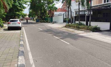 Rumah Sewa Cempaka Putih Lokasi Cocok Usaha Cafe Kuliner Jakarta Pusat disewakan Rumah Cempaka Putih