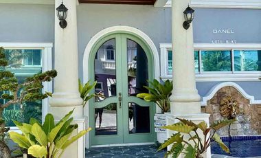 Beachfront House in a secured and peaceful subdivision