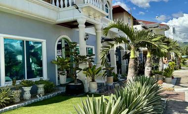 Beachfront House in a secured and peaceful subdivision