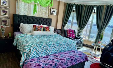 Beachfront House in a secured and peaceful subdivision