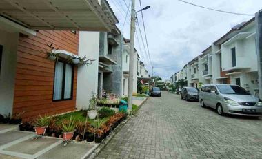 Rumah Siap Huni Bata Merah Bonus Full Furnish di Cirendeu