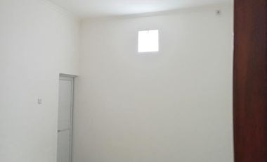 Hunian Nyaman & Aman Arcamanik – 5 Kamar Tidur, Carport 2 Mobil!