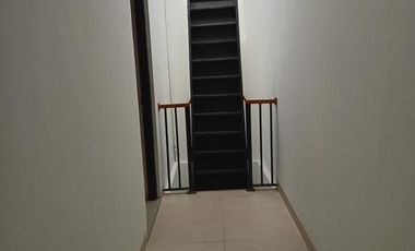 Hunian Nyaman & Aman Arcamanik – 5 Kamar Tidur, Carport 2 Mobil!