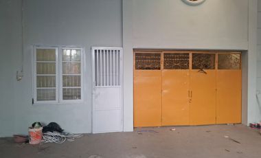 Disewakan gudang pinggir jalan boulevard di jalan cendrawasih