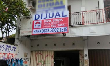 Ruko 2 Lantai Unfurnished Tepi Ringroad Utara Area Depok Sleman