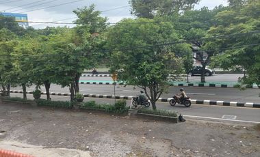 Ruko 2 Lantai Unfurnished Tepi Ringroad Utara Area Depok Sleman