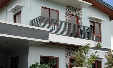 Sacrifial price from 16M to 12.8M 4 Bedroom Corner House & Lot in Bloomfields Heights by Robinson Home
