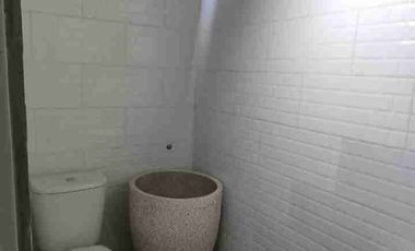 Rumah disewakan kontrakan tahunan rumah baru renovasi pondok kelapa duren sawit jakarta timur