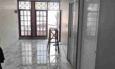 Rumah disewakan kontrakan tahunan rumah baru renovasi pondok kelapa duren sawit jakarta timur