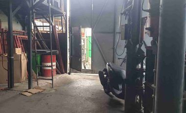 Gudang di Jalan Hasyim Ashari Cipondoh Raya Tangerang Kota