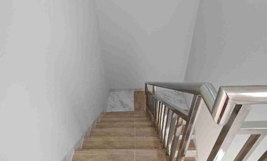 Dijual Rumah 2 Lantai Ready Stok Ke Grand Wisata 10 menit