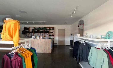 Cumbaya Vendo local centro comercial Plaza del Rancho San Francisco