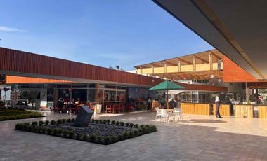 Cumbaya Vendo local centro comercial Plaza del Rancho San Francisco