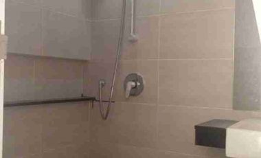 Disewakan rumah cluster grand galaxy 2 lantai LT 90 LB 108