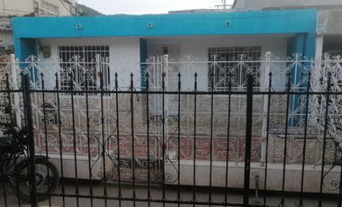 CASA PARA LA VENTA UN PISO.-