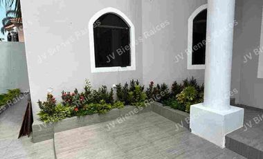 Renta de casa Urbanización Aquamarina Samborondon