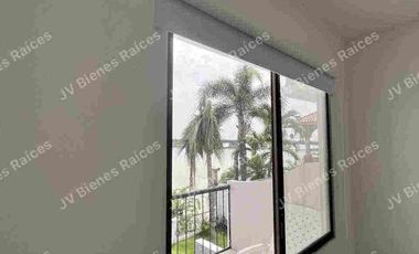 Renta de casa Urbanización Aquamarina Samborondon