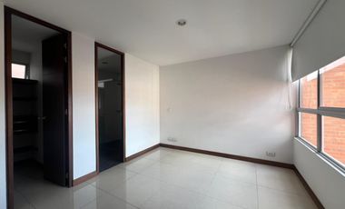 Apartamento en Arriendo en Cumbres Envigado Antioquia