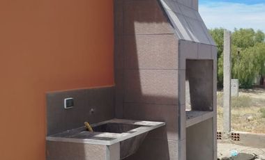 Vendo Casa En Ph+dos Habitaciones+a Estrenar+equipado+barrio Cerrado+patio+estacionamiento+ Semicubierto+Parrilla.