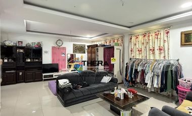 Dijual rumah 3,5 Lantai dengan lahan luas di seraya nagoya cocok untuk usaha kost dan hotel