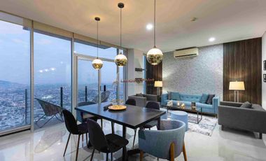 SAN JERÓNIMO | PISO 23 | AMUEBLADO | VISTA PANORÁMICA | 2 CAJONES + BODEGA