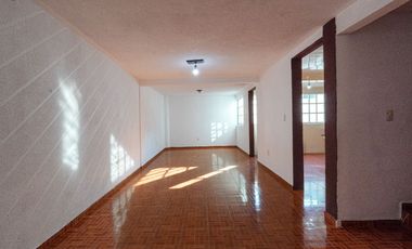 Casa en Venta, Lomas de Atizapán. Atizapán, Estado de México
