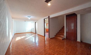 Casa en Venta, Lomas de Atizapán. Atizapán, Estado de México