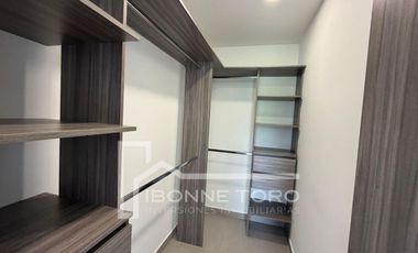 VENTA DE APARTAMENTO EN MILÁN