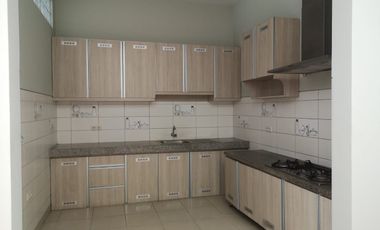 Rumah Mewah Terawat di Pitaloka Kota Baru Parahyangan