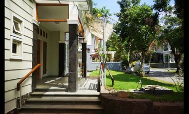 Rumah Mewah Terawat di Pitaloka Kota Baru Parahyangan