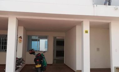 Casa en venta en Girardot Capri